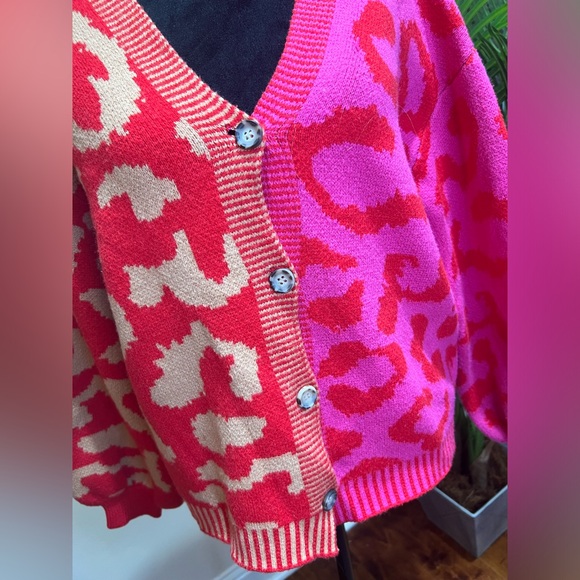 VICI Wild Heart Half and Half Leopard Red Pink Cardigan Medium - Picture 6 of 14